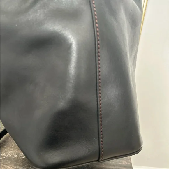 Dooney & Bourke Black Florentine Barlow - Picture 3 of 6